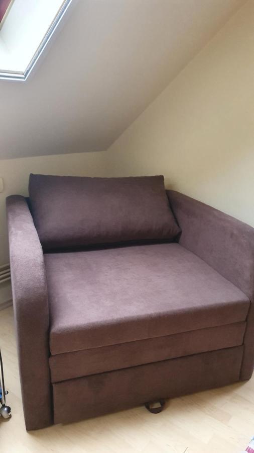 Ruttkai Vendeghaz Apartment Szekesfehervar Ngoại thất bức ảnh