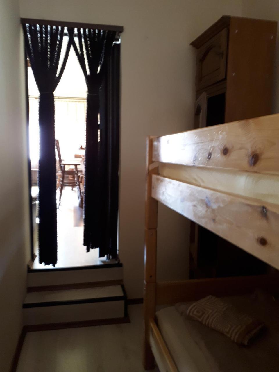 Ruttkai Vendeghaz Apartment Szekesfehervar Ngoại thất bức ảnh