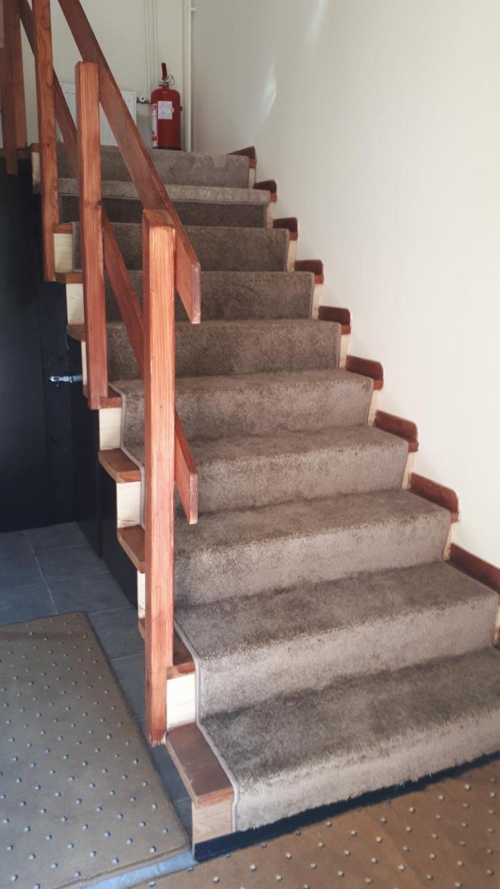 Ruttkai Vendeghaz Apartment Szekesfehervar Ngoại thất bức ảnh